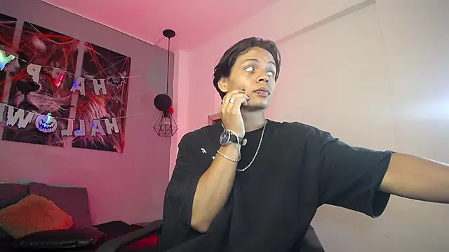 Draco collins online show from October 2025 08:21:02 PM