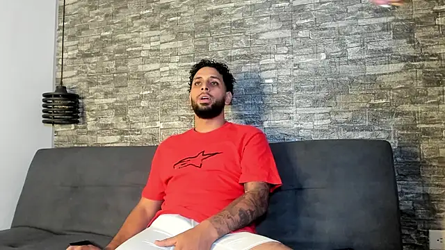 Snapshot of ASHLEY_AND_ASH chatting on November 2025 11:37:02 PM ASHLEY AND ASH online show from November 2025 11:37:02 PM