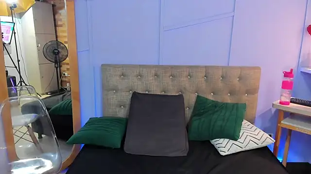 abby jener online show from March 2025 01:32:02 AM