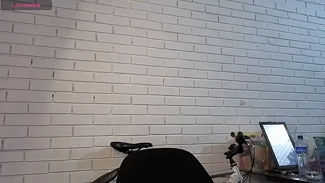 freyaa sorcerees online show from October 2025 01:50:02 AM