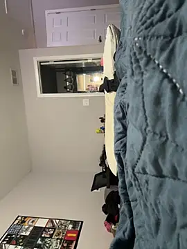 Akernip3 online show from September 2025 12:22:02 AM