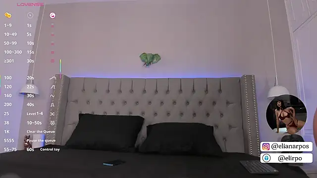 Snapshot of Emiliana_Rios chatting on October 2025 03:35:01 AM Emiliana Rios online show from October 2025 03:35:01 AM