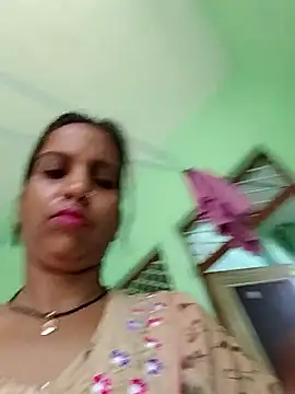 Hotty-Nidhi online show from September 2025 03:50:02 AM
