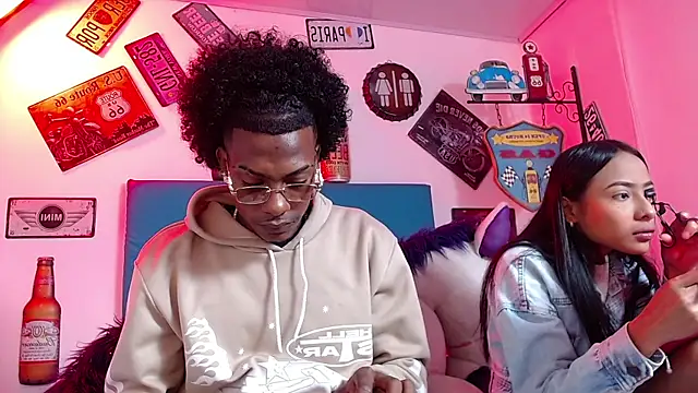 lili roussi online show from October 2025 01:06:01 AM