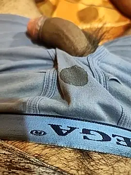 Snapshot of pmr1997 chatting on October 2025 05:42:01 PM pmr1997 online show from October 2025 05:42:01 PM