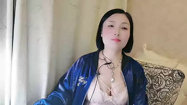 Snapshot of Rachel-6600 chatting on November 2025 03:45:02 PM Rachel-6600 online show from November 2025 03:45:02 PM