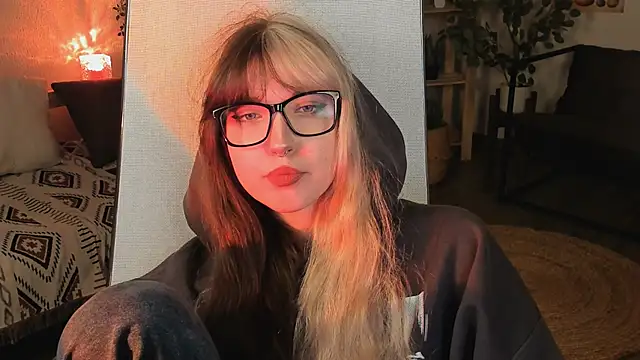 MemoryCadence online show from October 2025 03:23:02 PM