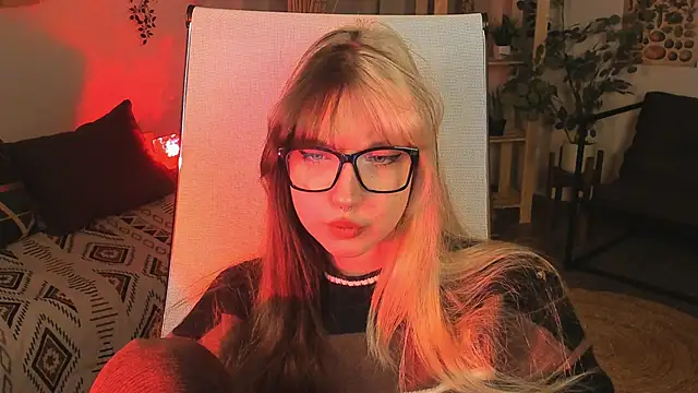 MemoryCadence online show from November 2025 03:01:02 PM