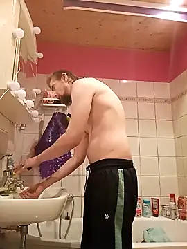 ThePython666 online show from October 2025 11:07:02 AM