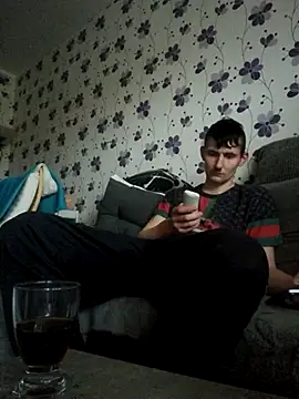 ThePython666 online show from November 2025 02:41:01 PM