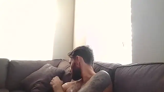 Snapshot of whowantsacreampie chatting on October 2025 08:39:02 PM whowantsacreampie online show from October 2025 08:39:02 PM