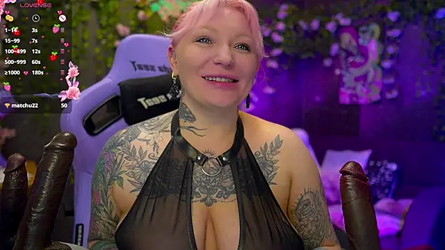 BlackedBarbie online show from November 2025 08:00:01 PM