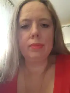 Irina3718 online show from October 2025 01:34:01 PM