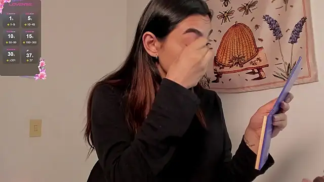 Gabee7  online show from September 2025 03:05:01 PM