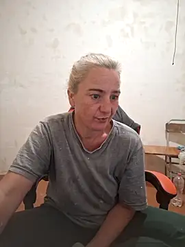 Snapshot of my_Kazka chatting on October 2025 05:42:01 PM my Kazka online show from October 2025 05:42:01 PM