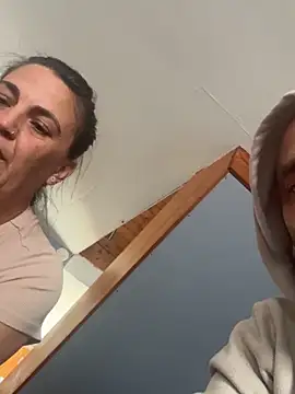 Snapshot of tttttyta chatting on September 2025 05:47:02 PM tttttyta online show from September 2025 05:47:02 PM