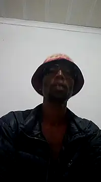 Snapshot of Shaka2428 chatting on March 2025 09:59:01 PM Shaka2428 online show from March 2025 09:59:01 PM