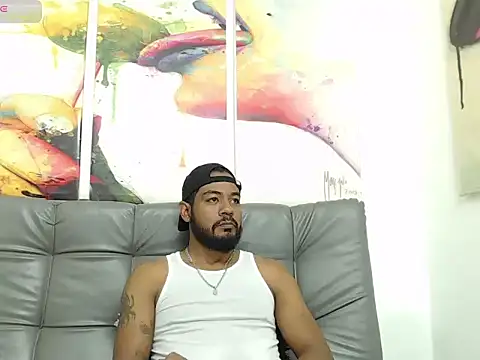 BladeFoxxx1 online show from October 2025 03:18:01 AM