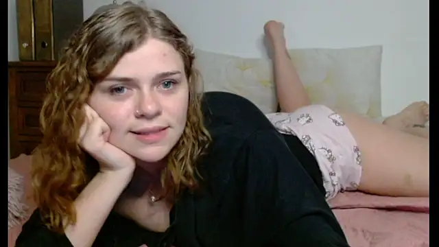 HaleyReedme online show from March 2025 07:28:02 PM