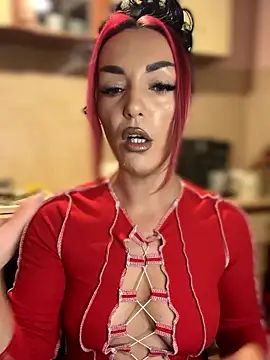 Snapshot of MeganFoxiy chatting on October 2025 04:12:01 AM MeganFoxiy online show from October 2025 04:12:01 AM