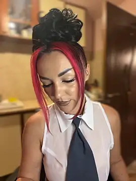 Snapshot of MeganFoxiy chatting on October 2025 05:55:02 AM MeganFoxiy online show from October 2025 05:55:02 AM