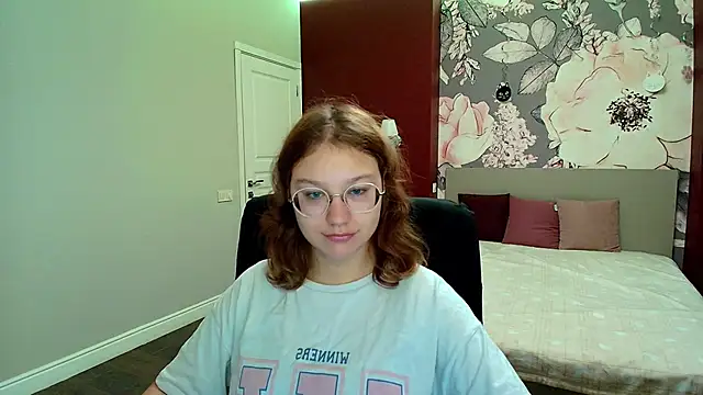 Snapshot of AngelinaLow chatting on September 2025 11:26:01 AM AngelinaLow online show from September 2025 11:26:01 AM