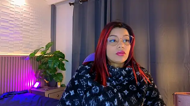 TiffanyWalk online show from November 2025 11:09:02 AM