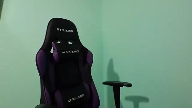 cloe starr online show from October 2025 08:55:02 PM