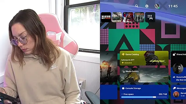 Snapshot of SpaceCowWhore chatting on October 2025 03:46:02 PM SpaceCowWhore online show from October 2025 03:46:02 PM