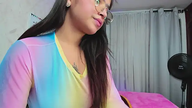 sophie-carter online show from September 2025 08:03:01 PM