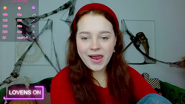 Snapshot of Cute_kitty- chatting on October 2025 06:37:01 AM Cute kitty- online show from October 2025 06:37:01 AM