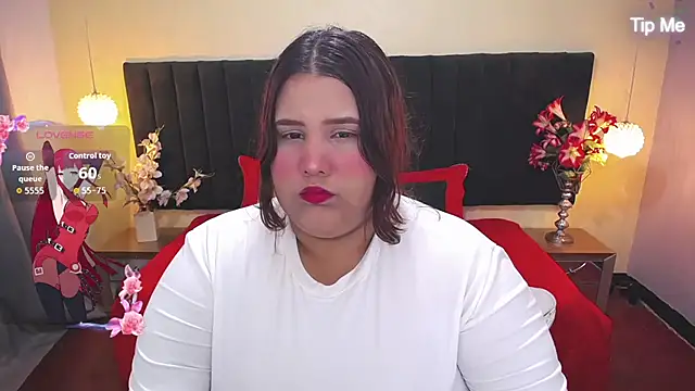 Snapshot of ailyn_maury chatting on September 2025 02:27:01 AM ailyn maury online show from September 2025 02:27:01 AM