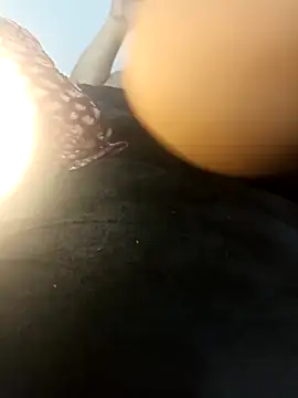 LEIDY LORENA online show from September 2025 02:27:02 AM