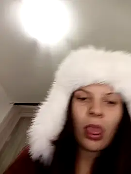 MeCherryy online show from October 2025 06:52:02 PM