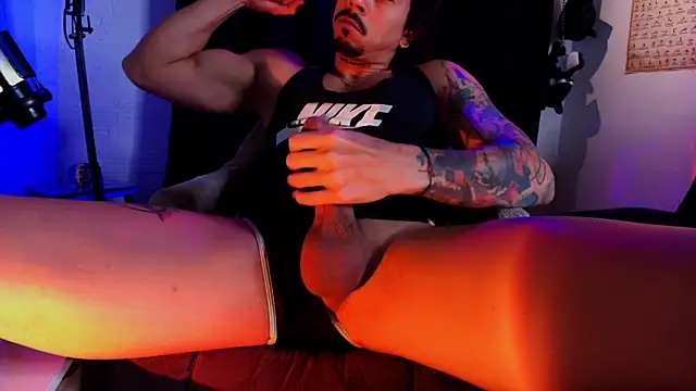 josemeirelesfox online show from October 2025 01:59:01 AM