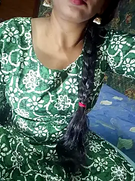 Snapshot of Shalini_telugu09 chatting on October 2025 07:10:02 PM Shalini telugu09 online show from October 2025 07:10:02 PM