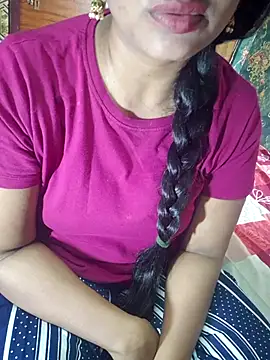 Snapshot of Shalini_telugu09 chatting on November 2025 05:50:02 AM Shalini telugu09 online show from November 2025 05:50:02 AM