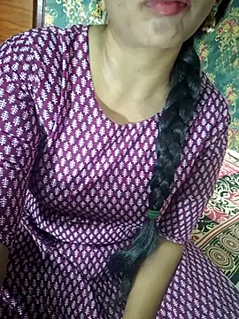 Snapshot of Shalini_telugu09 chatting on November 2025 06:02:02 AM Shalini telugu09 online show from November 2025 06:02:02 AM