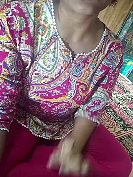 Snapshot of Shalini_telugu09 chatting on November 2025 06:46:01 AM Shalini telugu09 online show from November 2025 06:46:01 AM