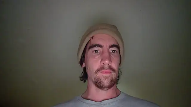 Snapshot of jonnygoodtimes chatting on October 2025 12:43:02 AM jonnygoodtimes online show from October 2025 12:43:02 AM