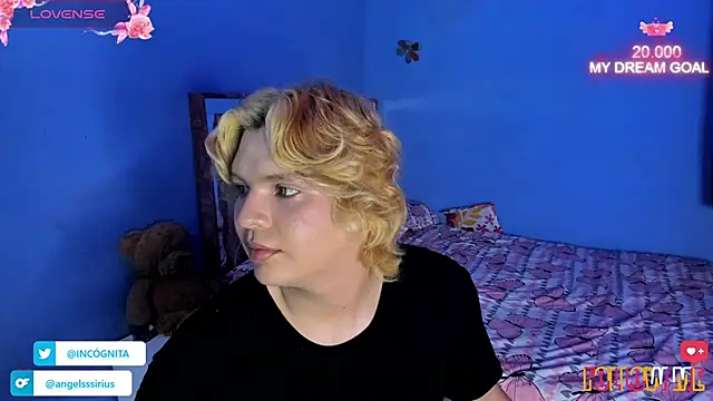 Snapshot of adam_angelssss chatting on October 2025 06:59:01 PM adam angelssss online show from October 2025 06:59:01 PM