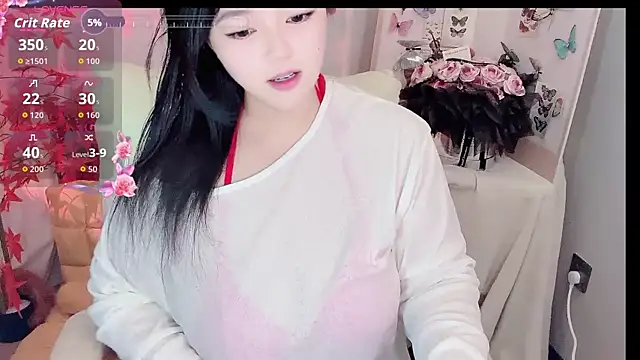 Snapshot of YOKO-09 chatting on October 2025 11:26:02 PM YOKO-09 online show from October 2025 11:26:02 PM