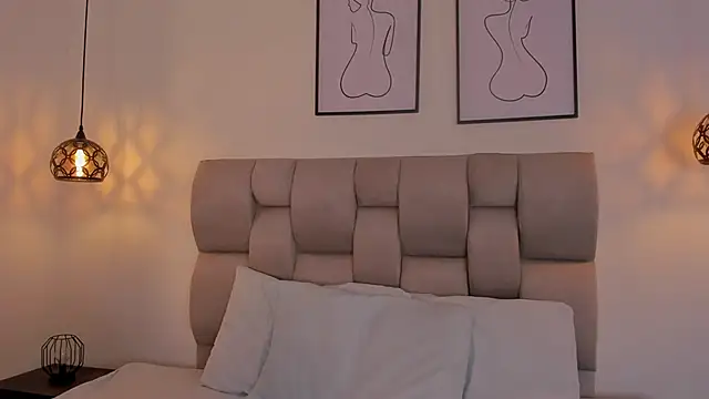 Hanna Evans   online show from September 2025 11:45:02 AM