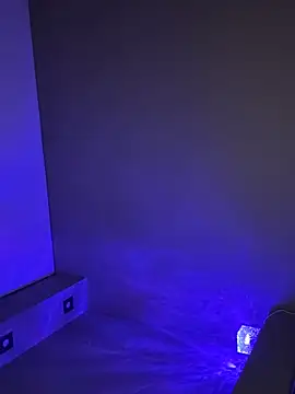 Leya Foxhall online show from October 2025 11:28:02 PM