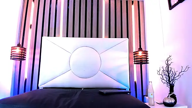 Jhojan twink online show from October 2025 11:44:02 AM