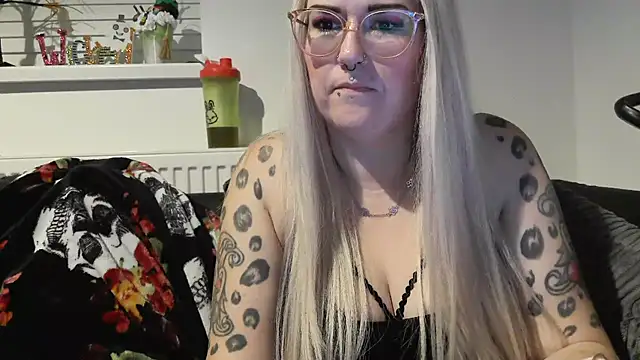 Sizzling Indie36 online show from October 2025 08:31:01 PM