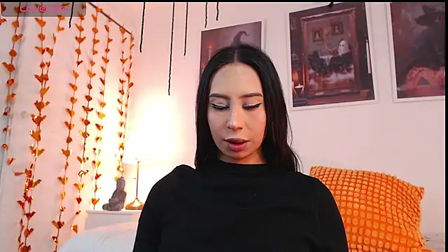 Snapshot of Valen_ross_ chatting on October 2025 09:12:02 PM Valen ross online show from October 2025 09:12:02 PM