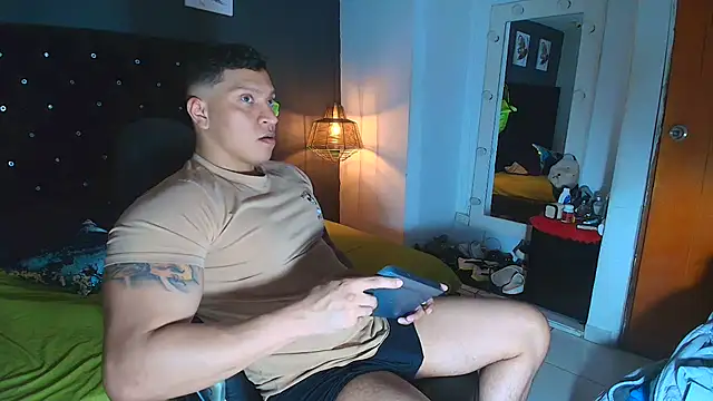 Snapshot of ethan_dalton_ chatting on November 2025 03:48:01 AM ethan dalton online show from November 2025 03:48:01 AM