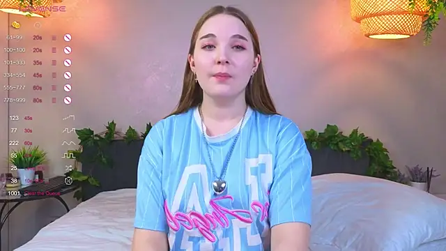 Snapshot of ConstanceHelms chatting on October 2025 05:10:02 AM ConstanceHelms online show from October 2025 05:10:02 AM