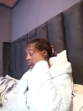 Snapshot of sexylira chatting on September 2025 12:21:02 PM sexylira online show from September 2025 12:21:02 PM